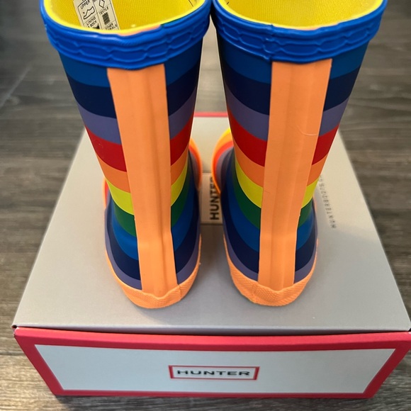 NIB Toddler Hunter Original First Classic Mulitcolor Rainbow Boots Size 7 - Picture 4 of 9